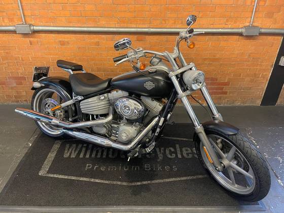 HARLEY-DAVIDSON SOFTAIL ROCKER HARLEY-DAVIDSON SOFTAIL ROCKER